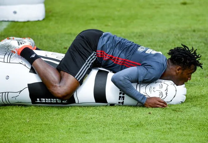 Mais bordel, il joue quand, Michy ?