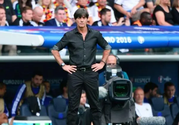 Löw admet un problème d&rsquo;efficacité