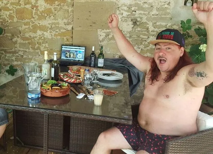 Gérard Baste : «<span style="font-size:50%">&nbsp;</span>Si on pète la finale, je me teins en Bleu Blanc Rouge !<span style="font-size:50%">&nbsp;</span>»