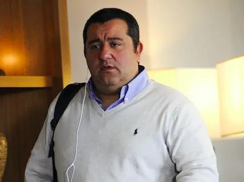 Raiola : «<span style="font-size:50%"> </span>Il n’y a pas d’accord concernant Pogba<span style="font-size:50%"> </span>»