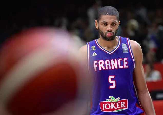 Batum : « Ma mère m’interdisait de jouer au foot !<span style="font-size:50%"> </span>»