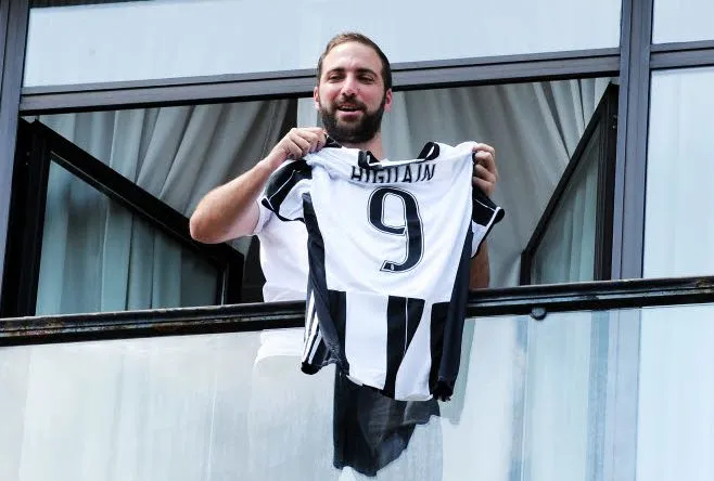 La réponse de Higuaín à De Laurentiis