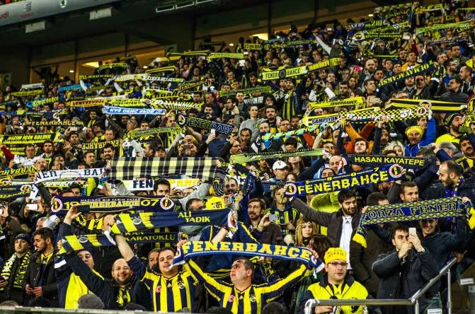 Pas de supporters du Fener à Monaco