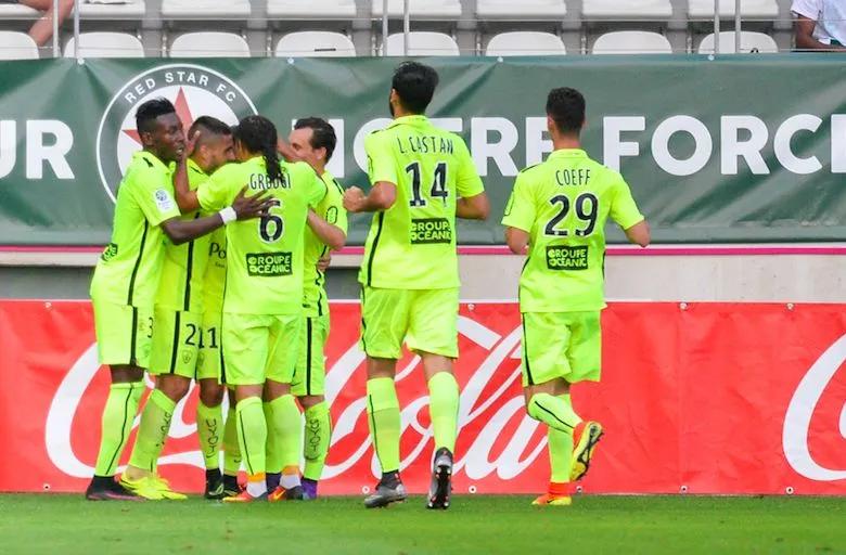 L2 : Brest prend la tête, Auxerre déroule