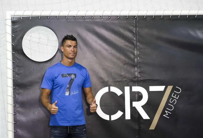 Le trophée de l&rsquo;Euro au musée de CR7