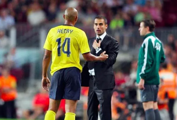 Henry: «<span style="font-size:50%">&nbsp;</span>Guardiola veut tout contrôler»