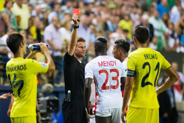 Mendy présente ses excuses