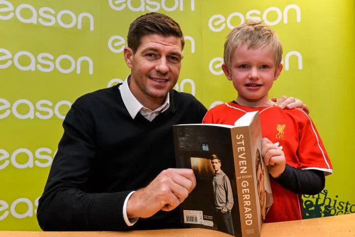 Gerrard : «<span style="font-size:50%">&nbsp;</span>Ne va pas à Leicester, ils sont merdiques<span style="font-size:50%">&nbsp;</span>»