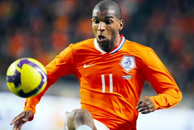 Ryan Babel quitte Al Ain