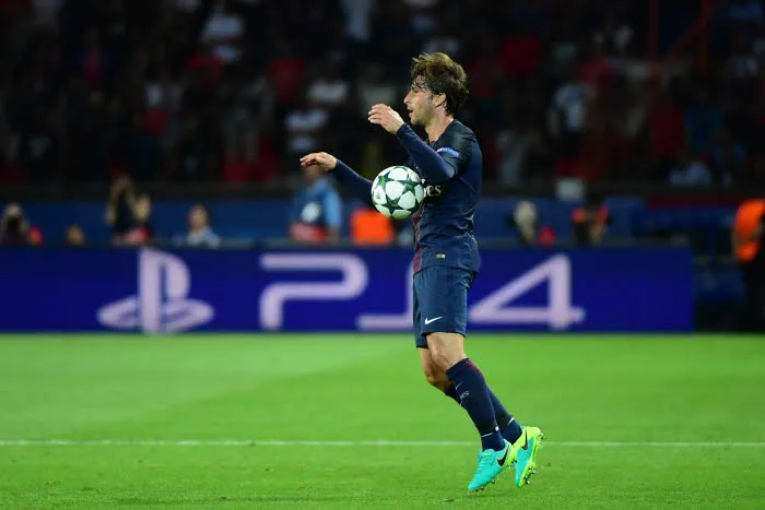 Maxwell peut-il redevenir titulaire ?