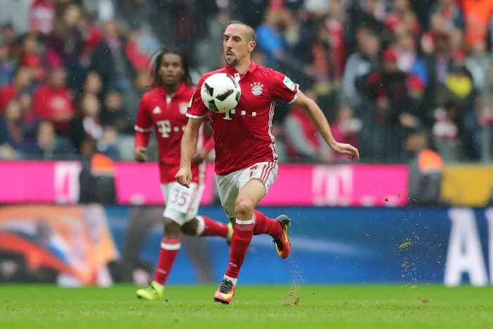 Robbéry fait gagner le Bayern, Schalke coule toujours