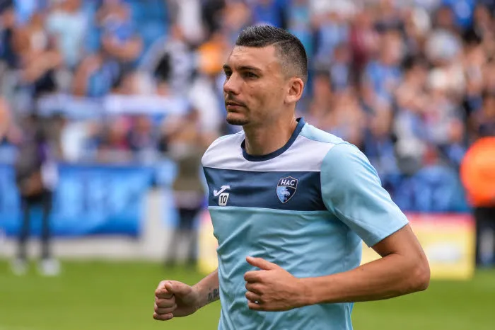 Amiens prend la tête, le HAC se réveille