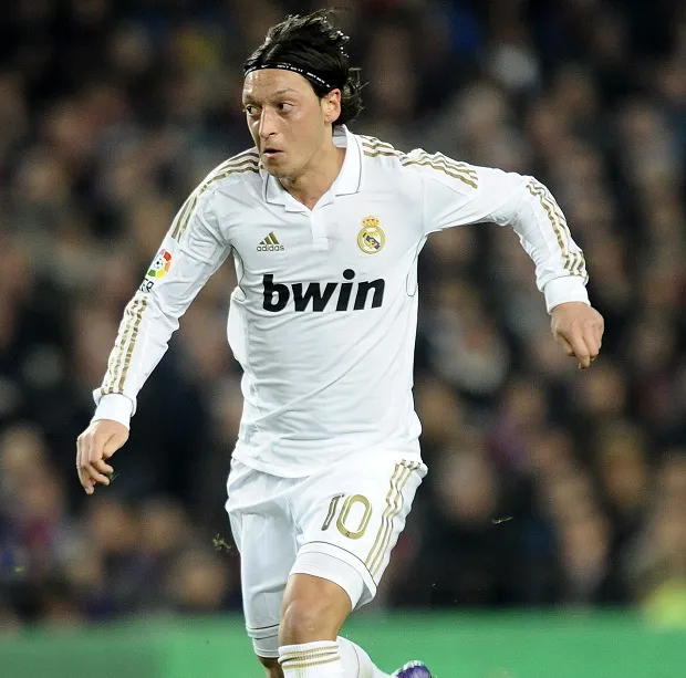 La mue de Mesut