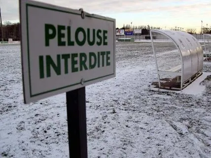 Tu sais que tu joues au football en hiver quand…