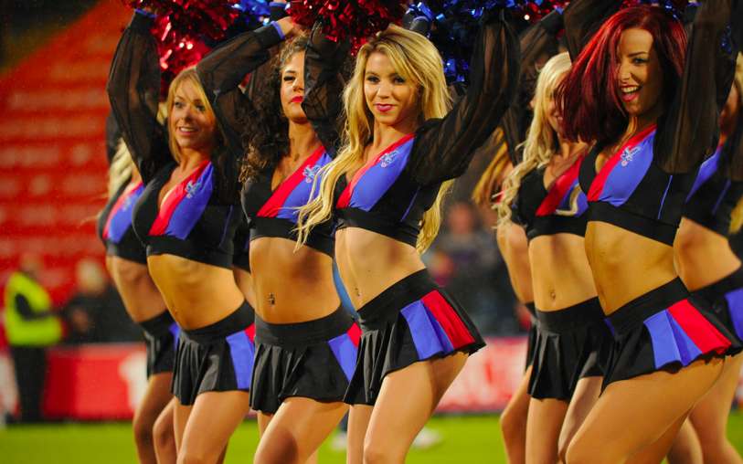 À la rencontre des Crystal Girls…