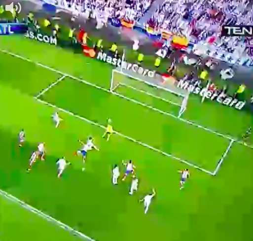 (Vine) La boulette de Casillas, le but de Godín