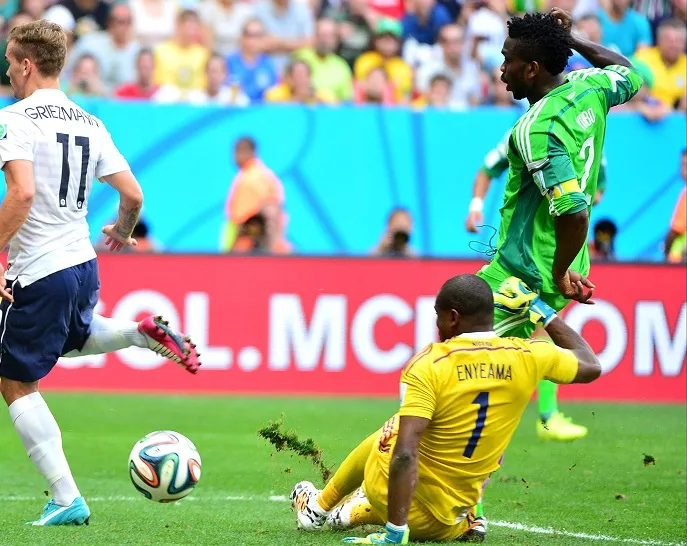 Vine :  Yobo contre son camp !