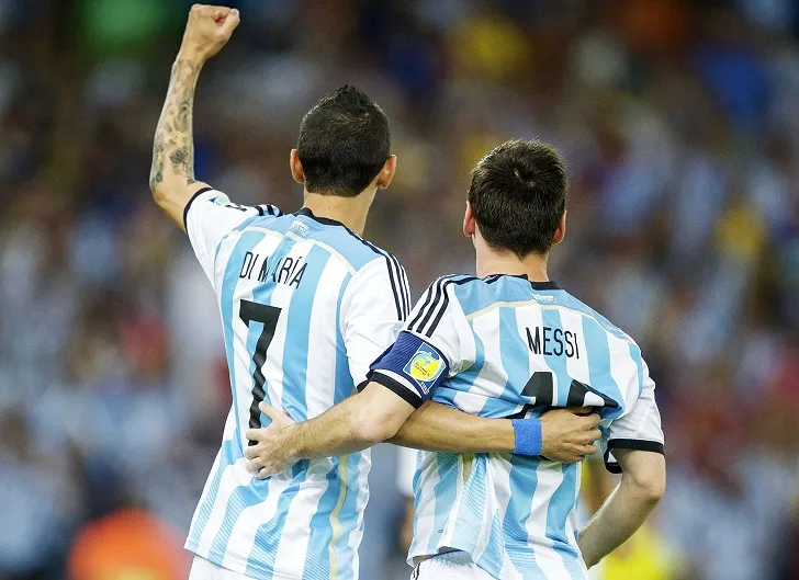 Vine : Passe de Messi, but de Di María
