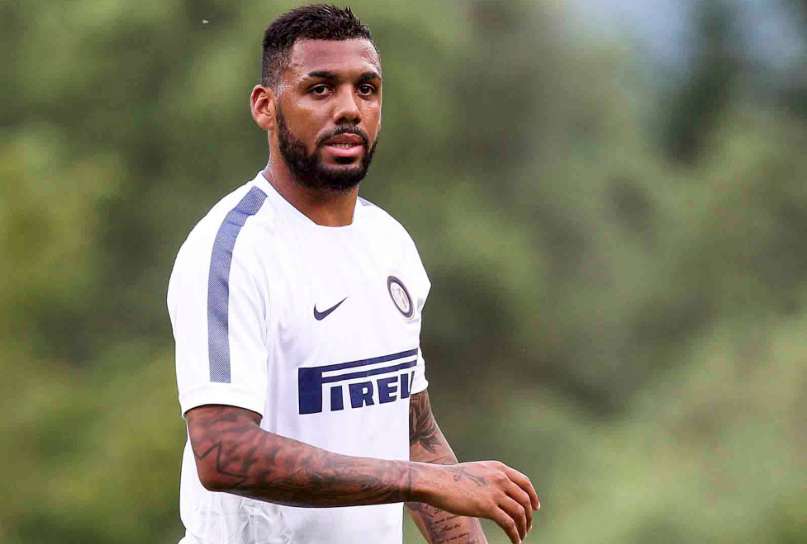 M&rsquo;Vila, la rédemption passe par Milan