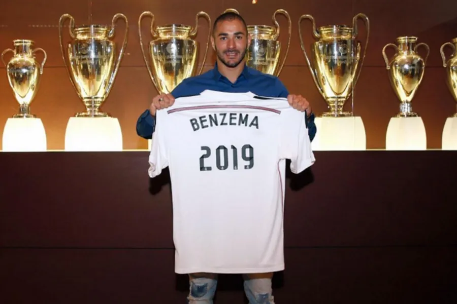 Benzema, au Real jusqu&rsquo;en 2019