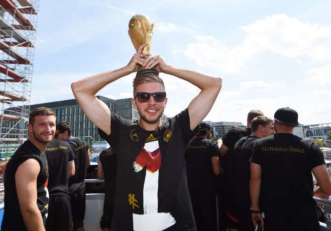 Vine : pierre-feuilles-ciseaux en plein match