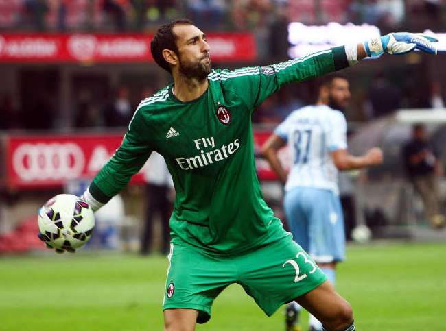 Vine : quand Diego López imite Ruffier