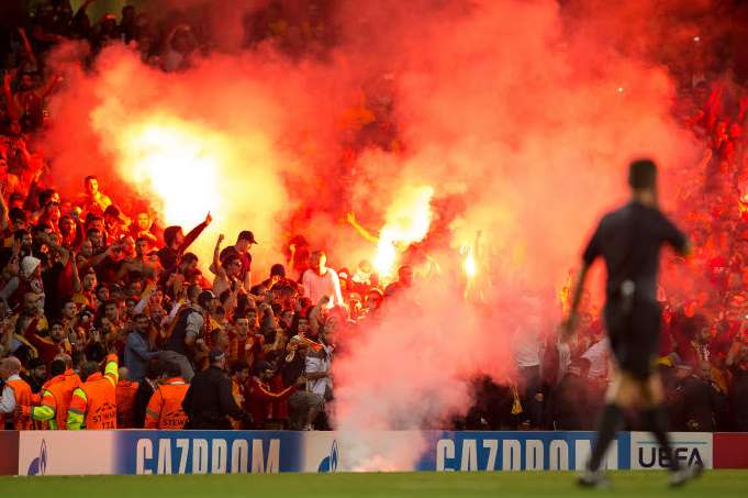 Vine : Les supporters turcs à Londres