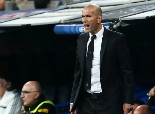 Zidane décidé à entraîner
