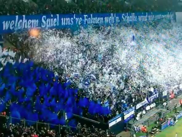Le beau tifo de Schalke