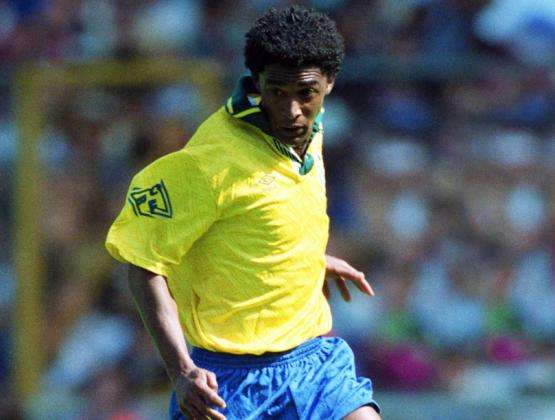 Valdo : «<span style="font-size:50%">&nbsp;</span>La presse a pardonné à Zico, mais pas à Júlio César<span style="font-size:50%">&nbsp;</span>» (partie 1)