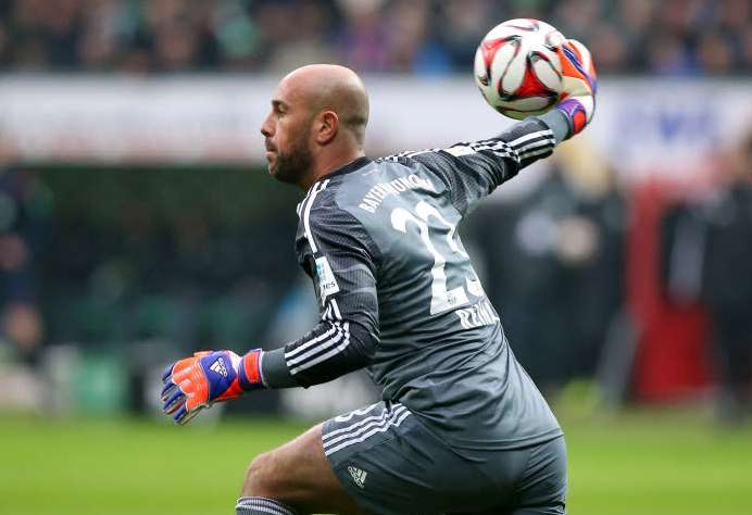 Pepe Reina vs Aurelio De Laurentiis