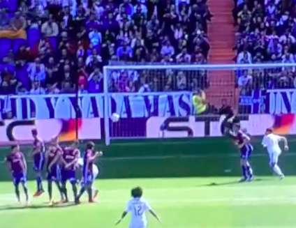 Ronaldo marque enfin sur coup franc
