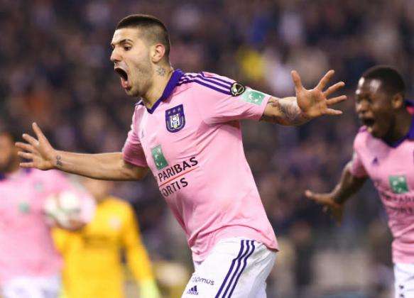 Le faux compte de Mitrovic