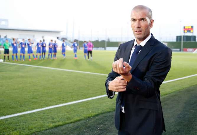 Les Zidane s&rsquo;envoient en l&rsquo;air