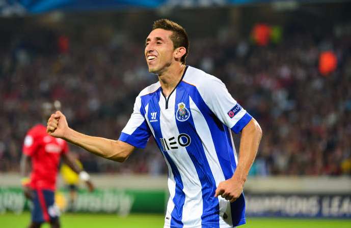 Le dribble esthétique de Héctor Herrera