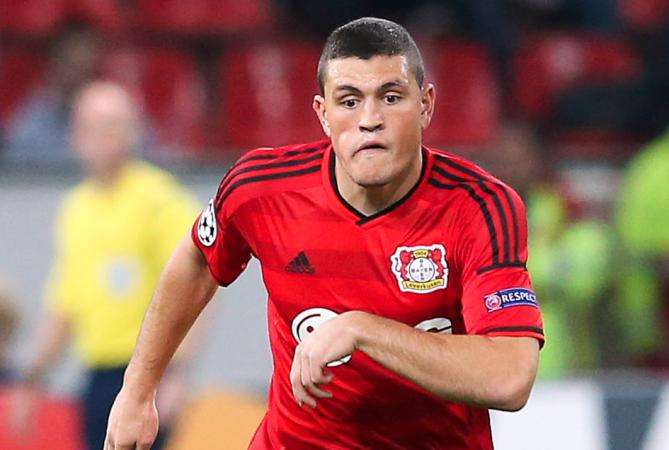 Papadopoulos fait le break pour le Bayer !