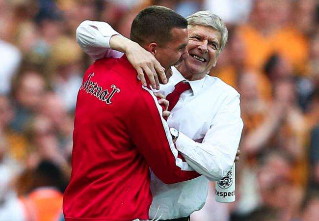 Podolski au buzzer, donne la victoire à Arsenal !