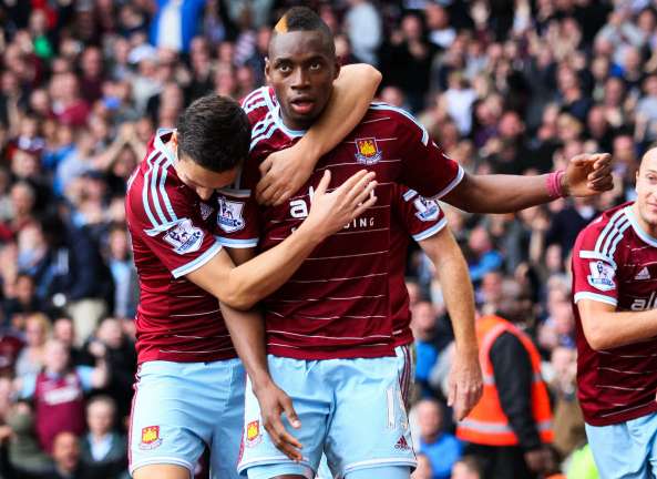 Les Hammers se dénudent contre le cancer