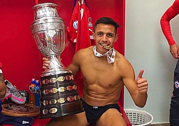 Les Chiliens au palais présidentiel