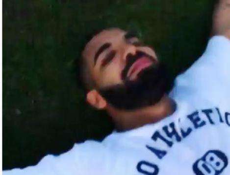 Vidéo : Drogba vs Drake