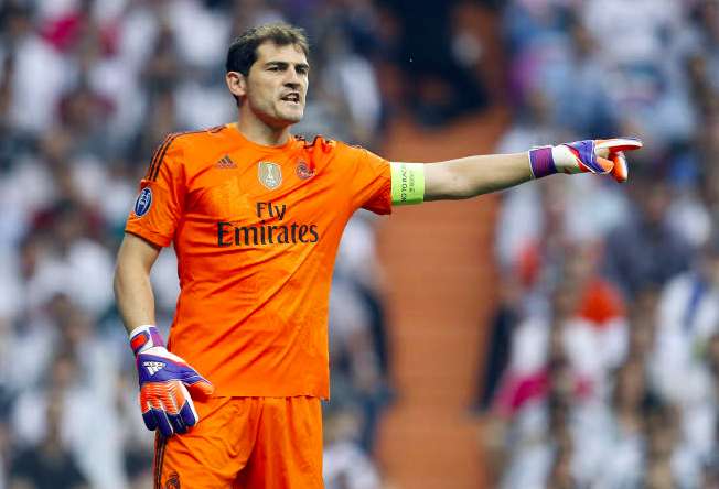 Maman Casillas sort la sulfateuse