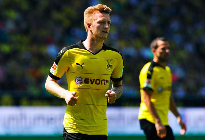 Vine : Reus fait valser Bonucci