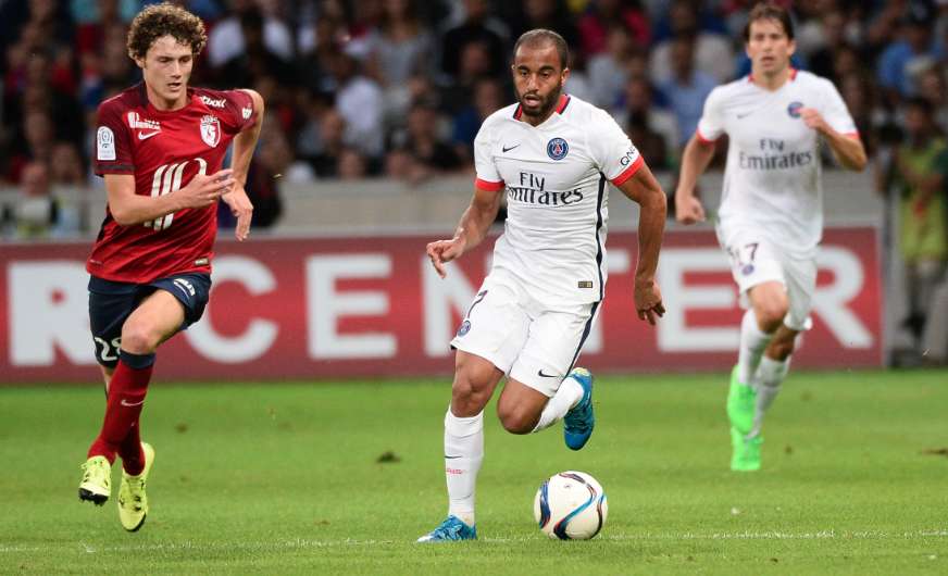 Paris réussit ses débuts