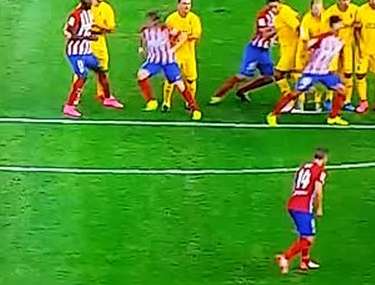 Vine : Le coup franc de Griezmann