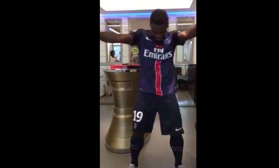 Video : Serge Aurier se met à la danse