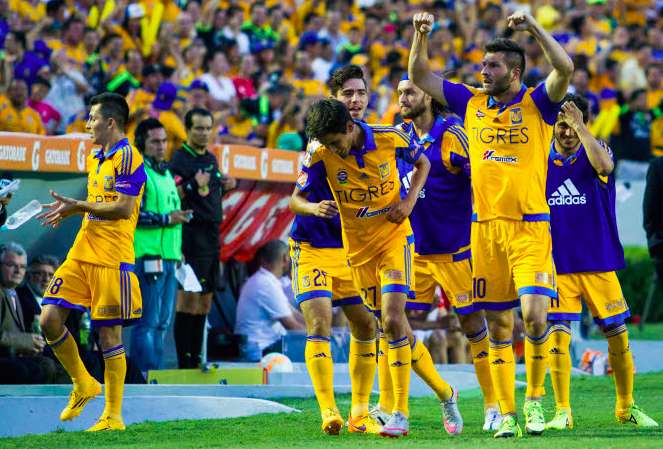 Gignac marque encore