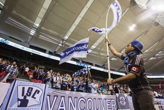 Vine : le coup franc tout naze de Earnshaw