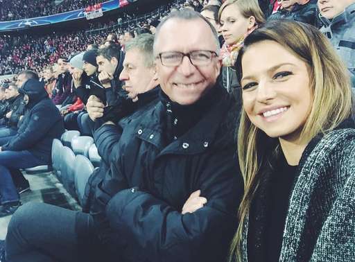 Madame Lewandowski vanne son mari