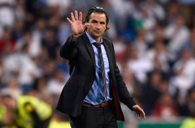 Quand l&rsquo;entraîneur accroche un adversaire