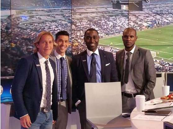 Abidal confond Andy Cole et Dwight Yorke